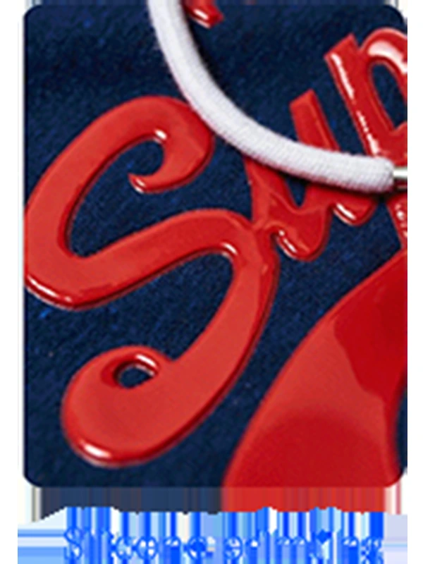 Smooth dimensional lettering: A glossy, raised logo reference for discussing a silicone or comparable dimensional finish.