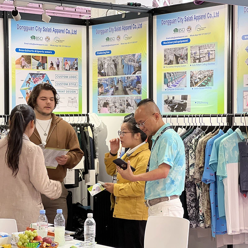 Conversations at the SALATI exhibition booth